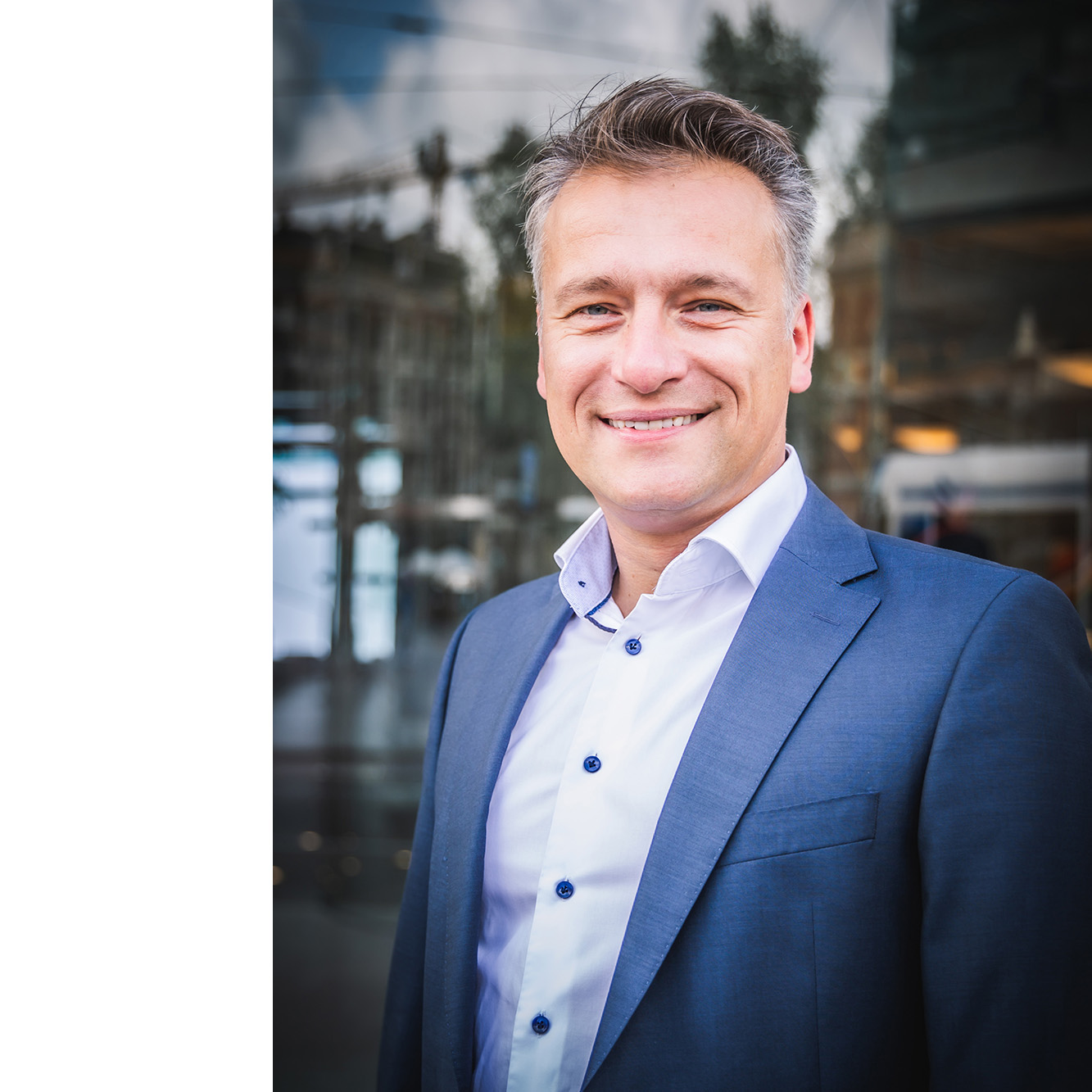 Over mij... Over mij...